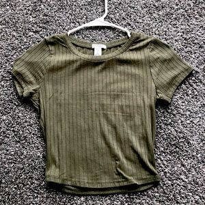 Cropped t shirt